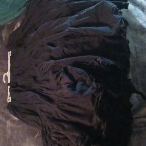 Wevez black ruffled long skirt